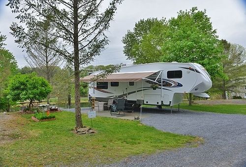 Robin Hill Rv Resort & Campground - Caravan Park Lenhartsville Exterior photo